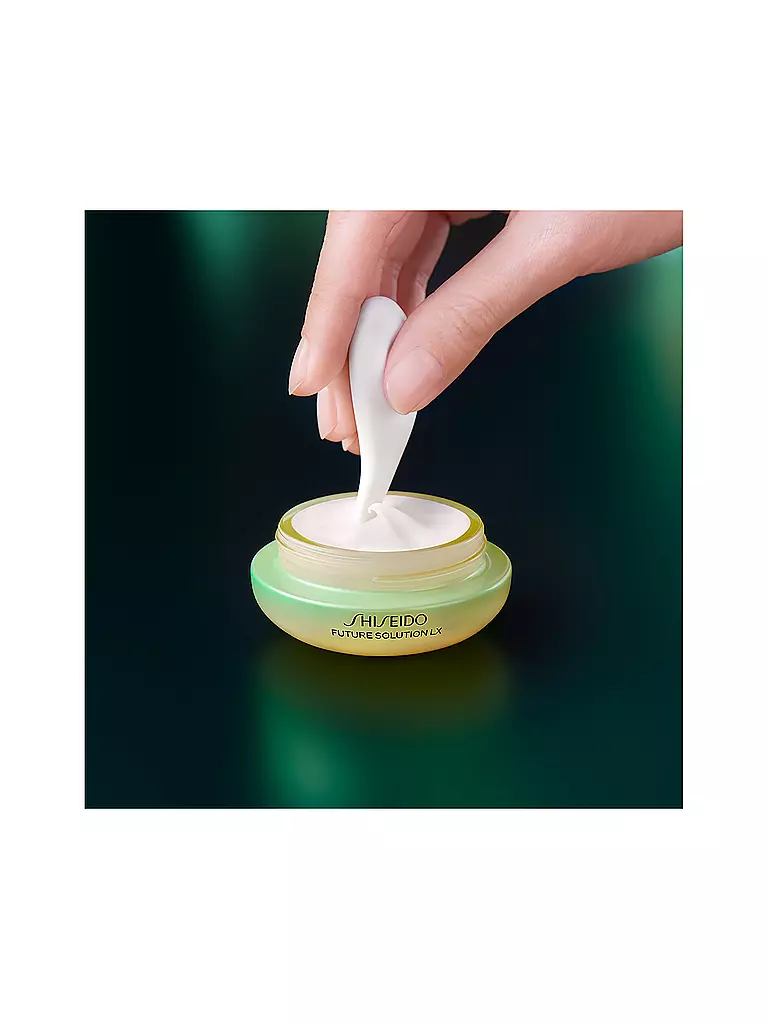 SHISEIDO FUTURE SOLUTION LX Legendary Enmei Ultimate Brillance Eye Cream keine Farbe
