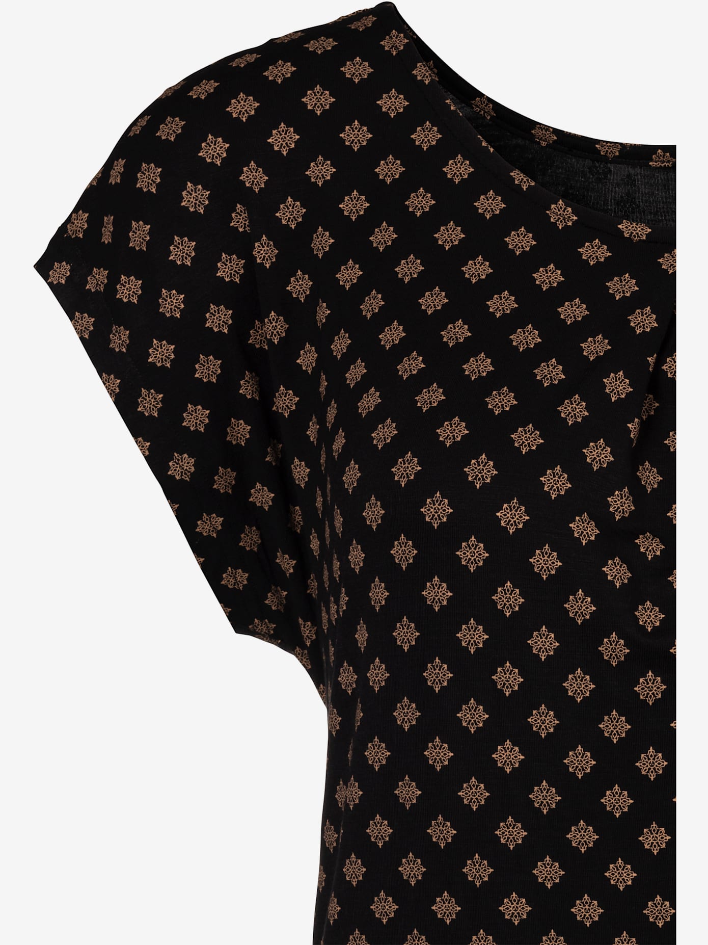 T-shirt plis tendance à l'encolure