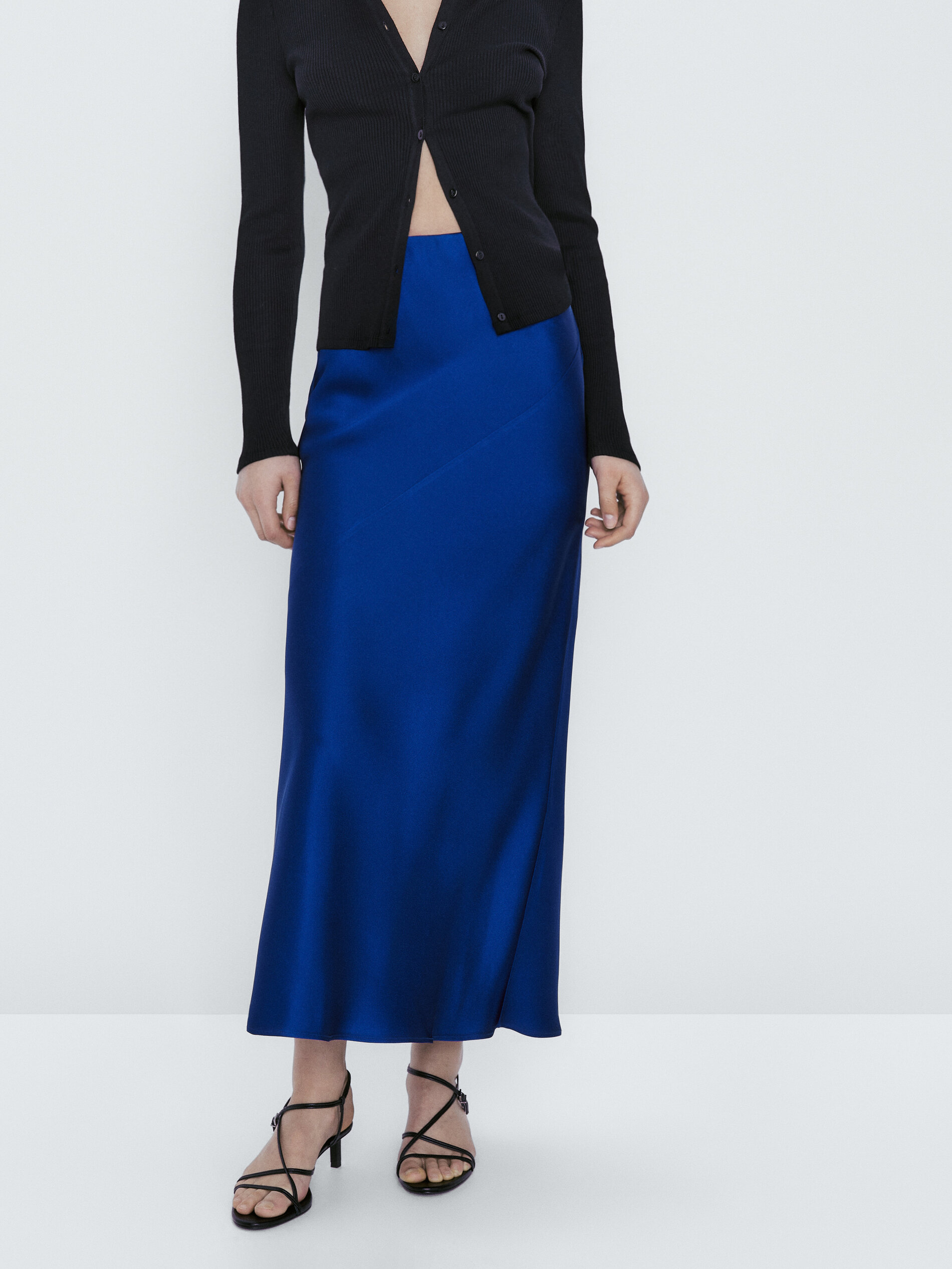 Saia midi fluida de cetim - AZUL ROYAL