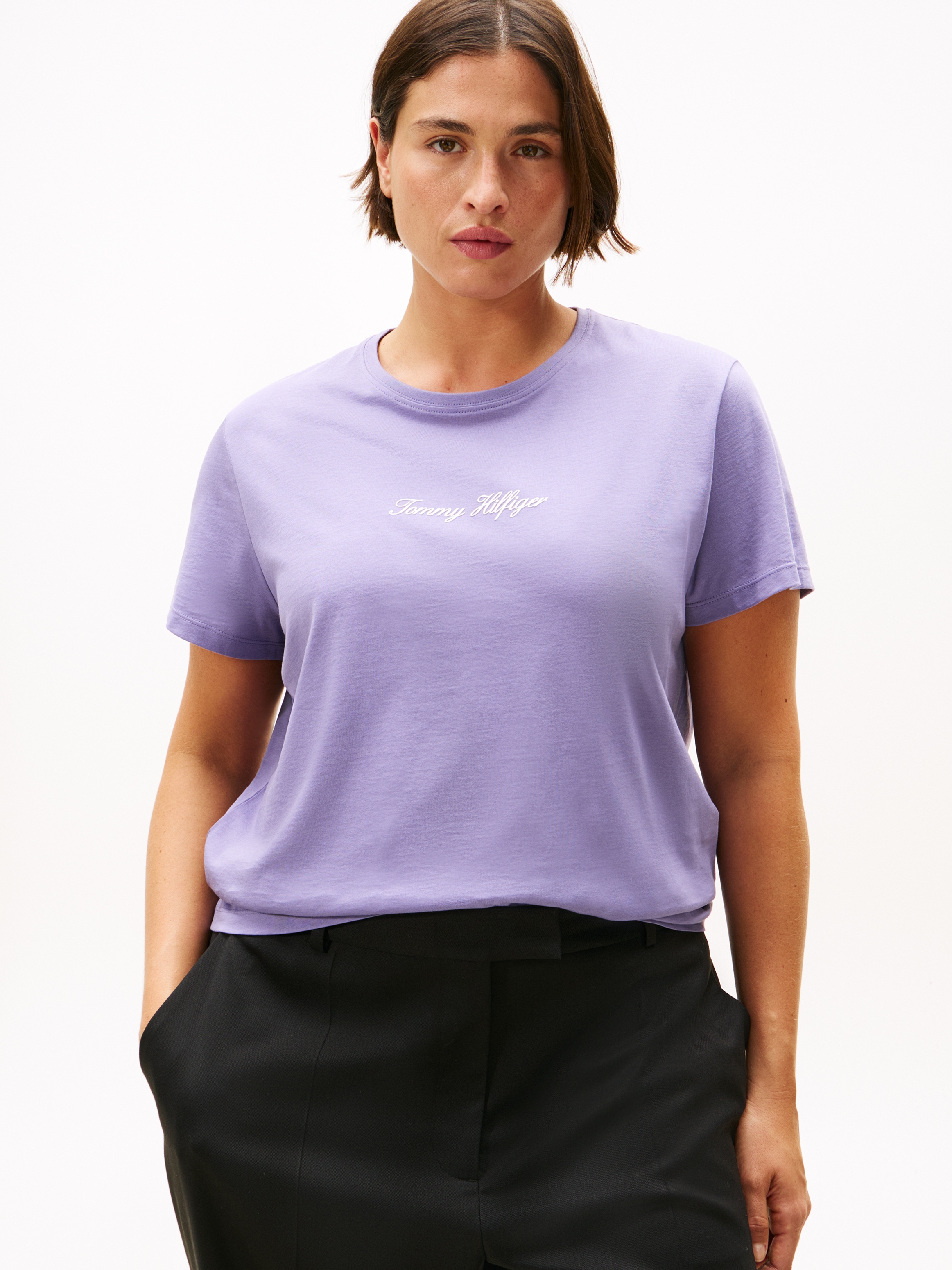 Tommy Hilfiger Curve Kurzarmshirt »CRV CLASSIC SCRIPT REG SS TEE«, in grossen Grössen