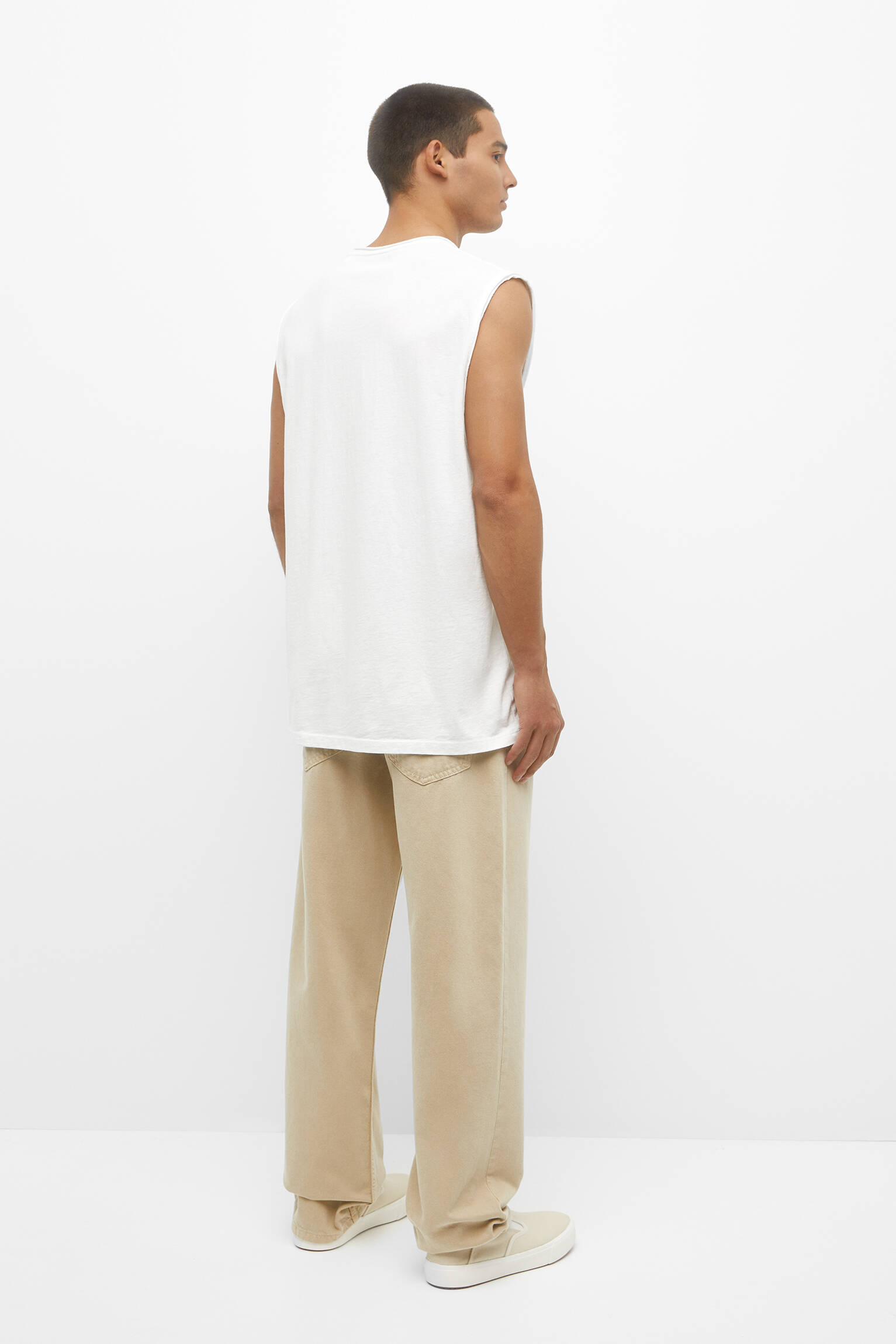 CALÇA JEANS DE PERNA LARGA - BEGE
