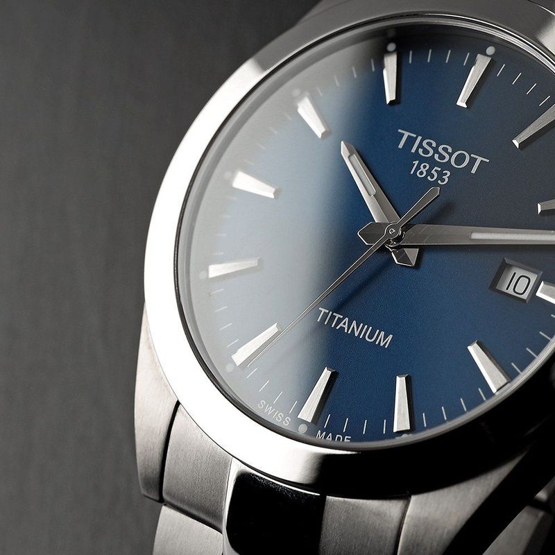 Tissot - T-Classic - Horloge - Titanium - 40 mm - Saffierglas - 10ATM