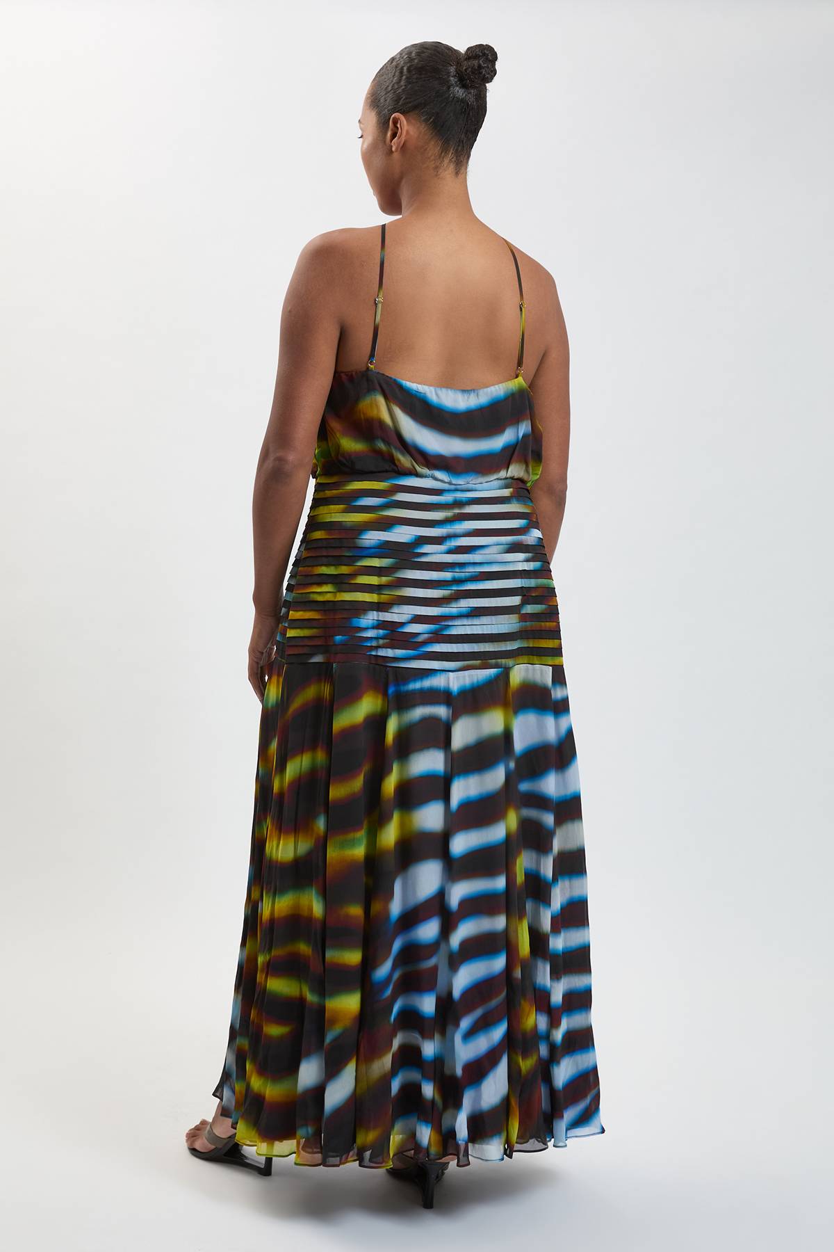 KarenMillen Robe Maxi Grande Taille En Georgette De Viscose À Ourlet Tombant Imprimé Animal Col Licou Tissé