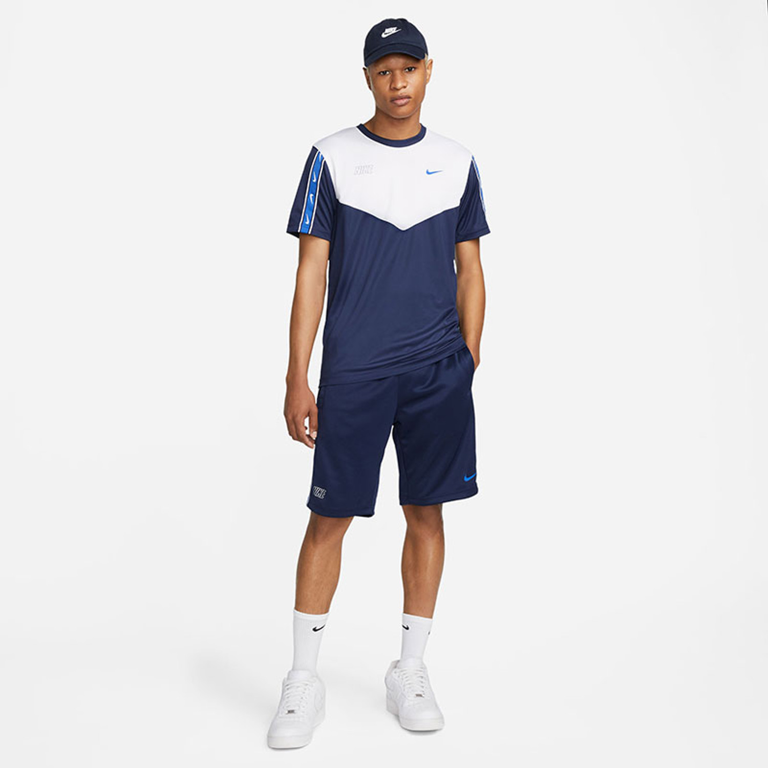 Nike Sportswear Repeat Trainingsset