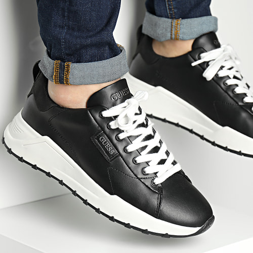 Baskets FM6LUCLEA12 Black