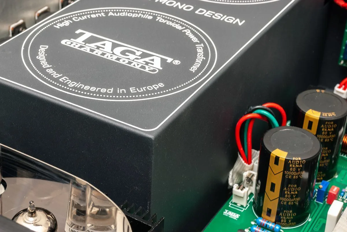 Taga Harmony HTA-2500 Noir Amplis hi-fi stéréo