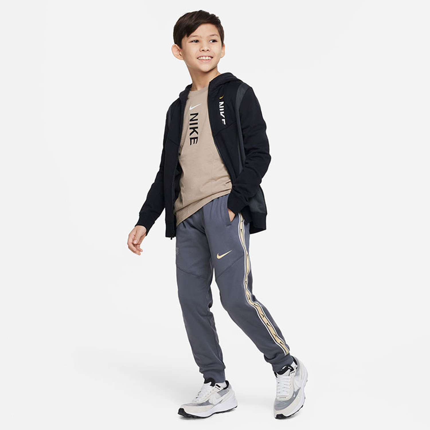Nike Sportswear Repeat Trainingspak Kids