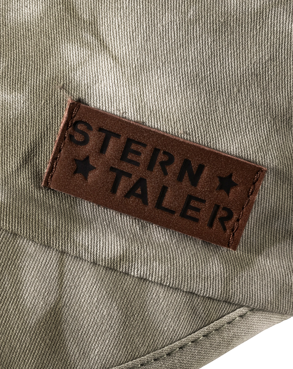 Schirmmütze BATIK mit Nackenschutz in blassgrün