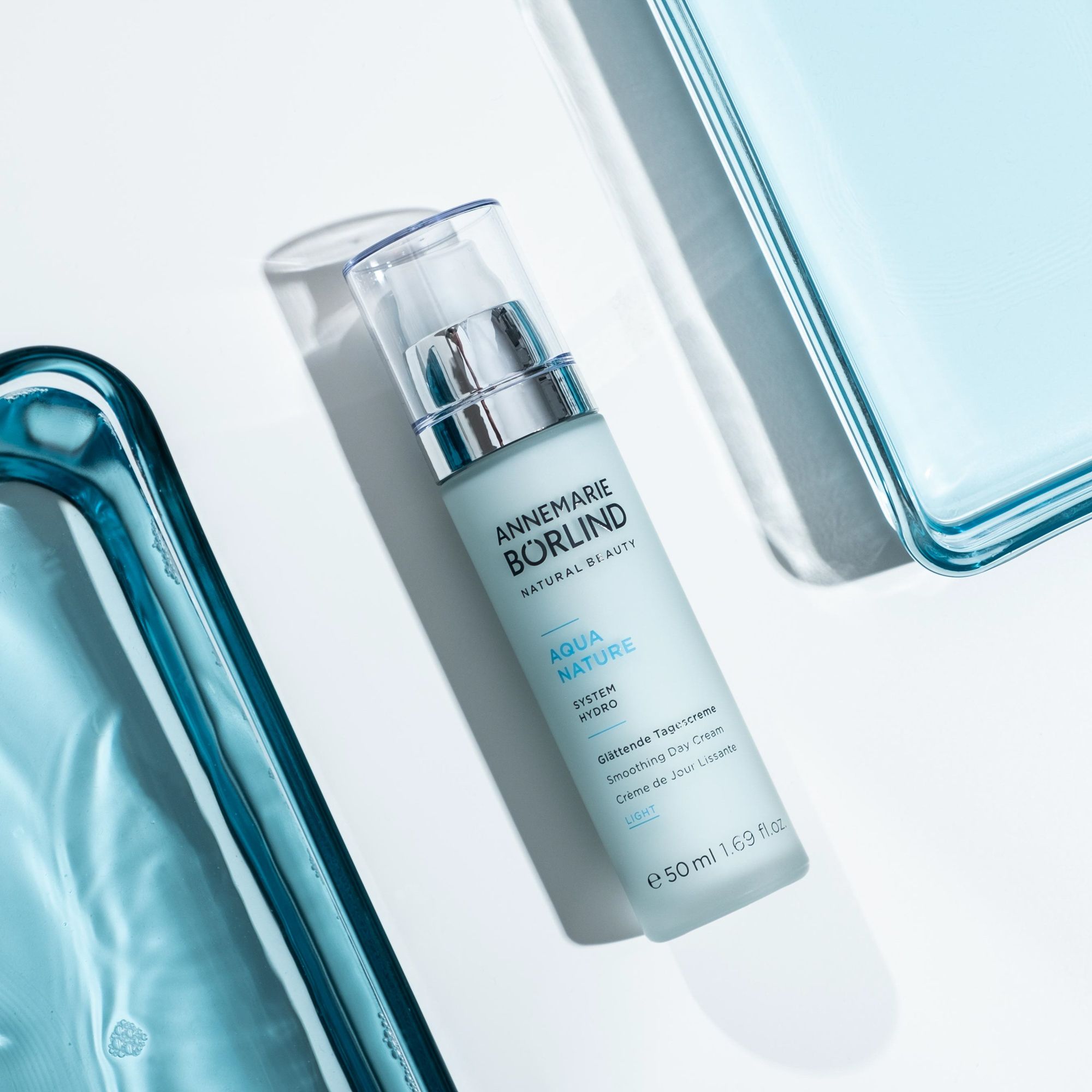 ANNEMARIE BÖRLIND AQUANATURE – SYSTEM HYDRO Glättende Tagescreme light