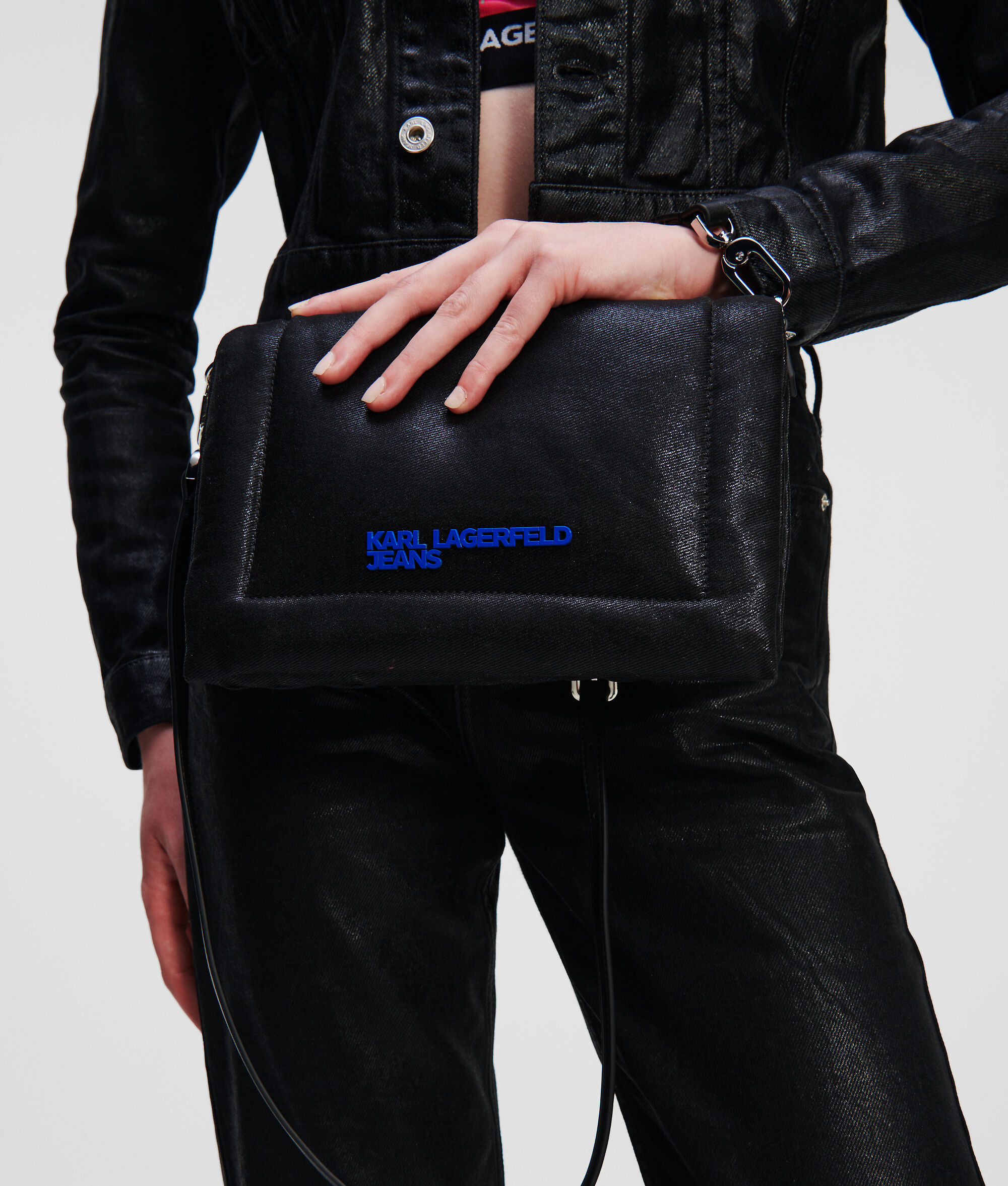SAC BANDOULIÈRE EN DENIM EFFET ENDUIT KLJ