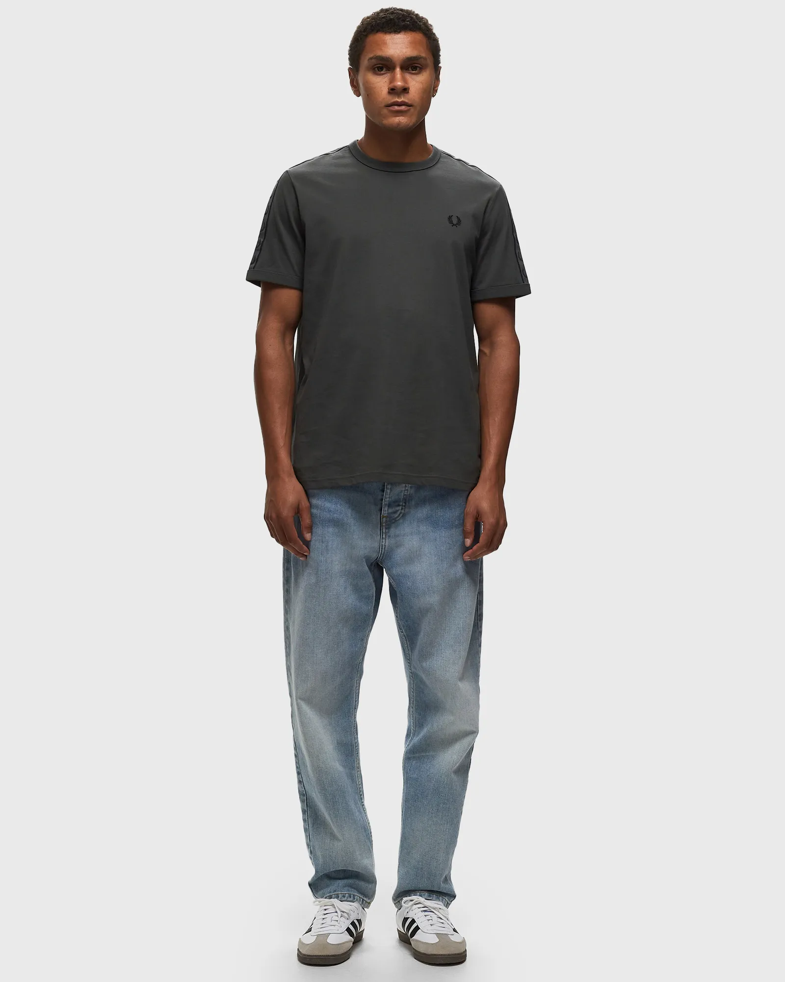 Fred Perry CONTRAST TAPE RINGER TEE