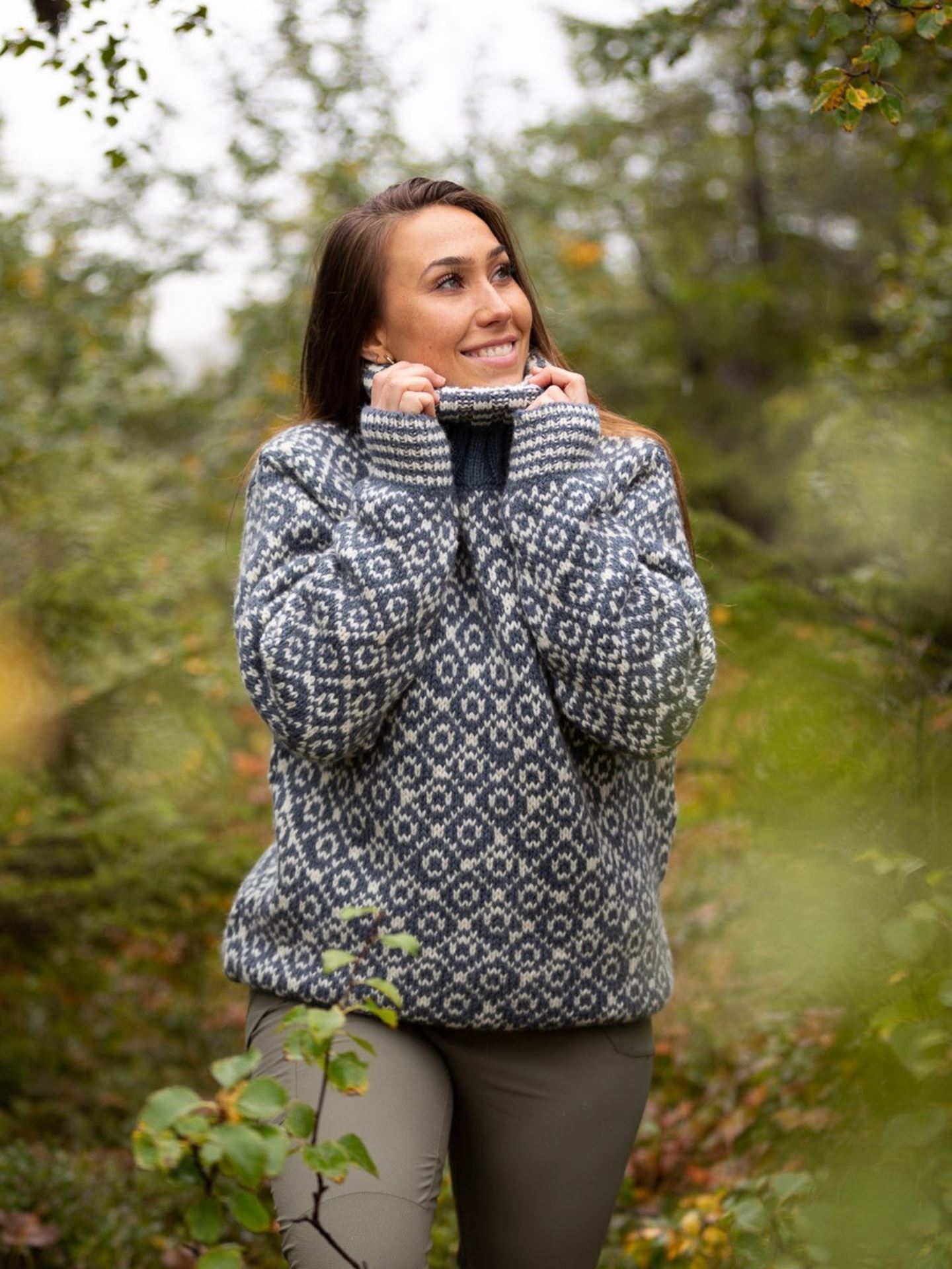 Svalbard Sweater High Neck