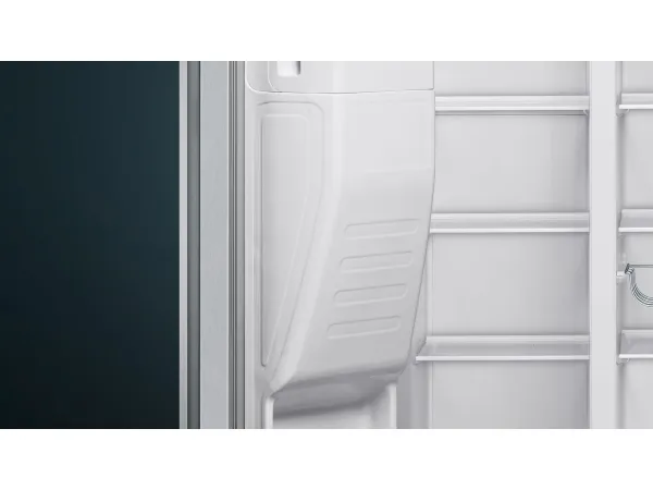 Siemens iQ500 KA93GAIEP - Køleskab/fryser - side ved side med vanddispenser, isdispenser - bredde: 90.8 cm - dybde: 76.2 cm - højde: 178.7 cm - 560 liter - Klasse E - rustfrit stål