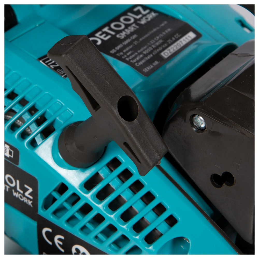 Elagueuse thermique 25cc guide 30cm 2 chaines et kit outil dz d117-s001-g01