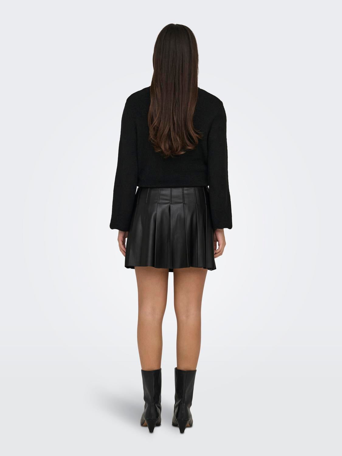ONLIZARA Plissierter Rock Black
