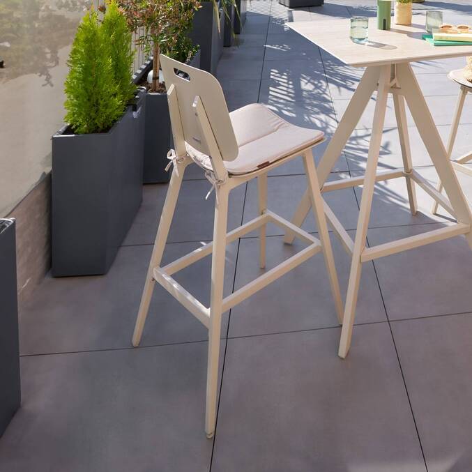 Lot de 2 chaises hautes de jardin TERZANO Beige & Argile