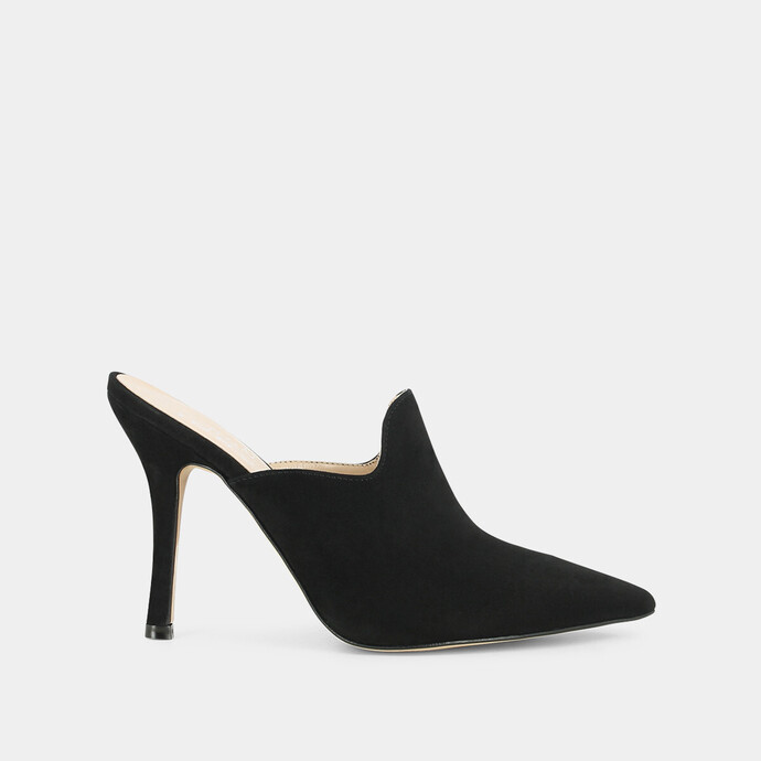 Mules pointues à talons  en velours noir