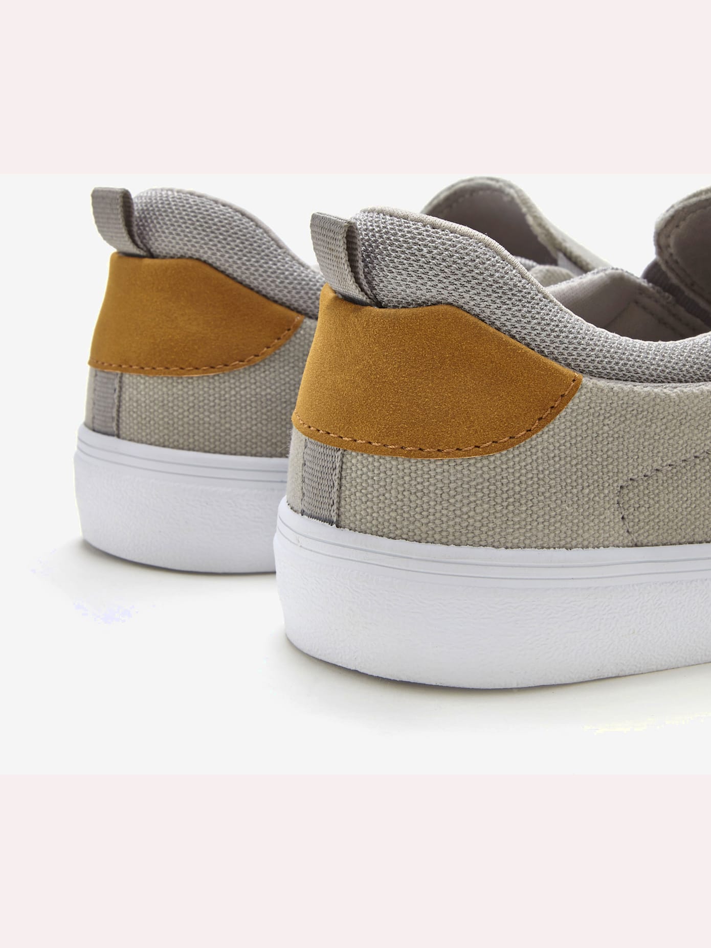 Trotteurs confortables en textile souple avec bord de tige rembourré