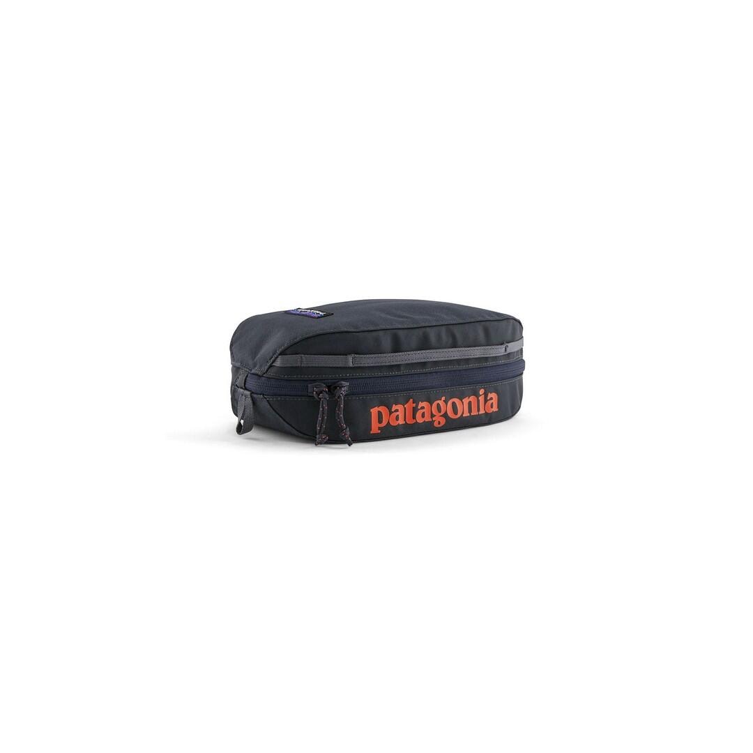Patagonia Black Hole Cube, Small<br>Liten, kul og praktisk toalettmappe på 3 liter!