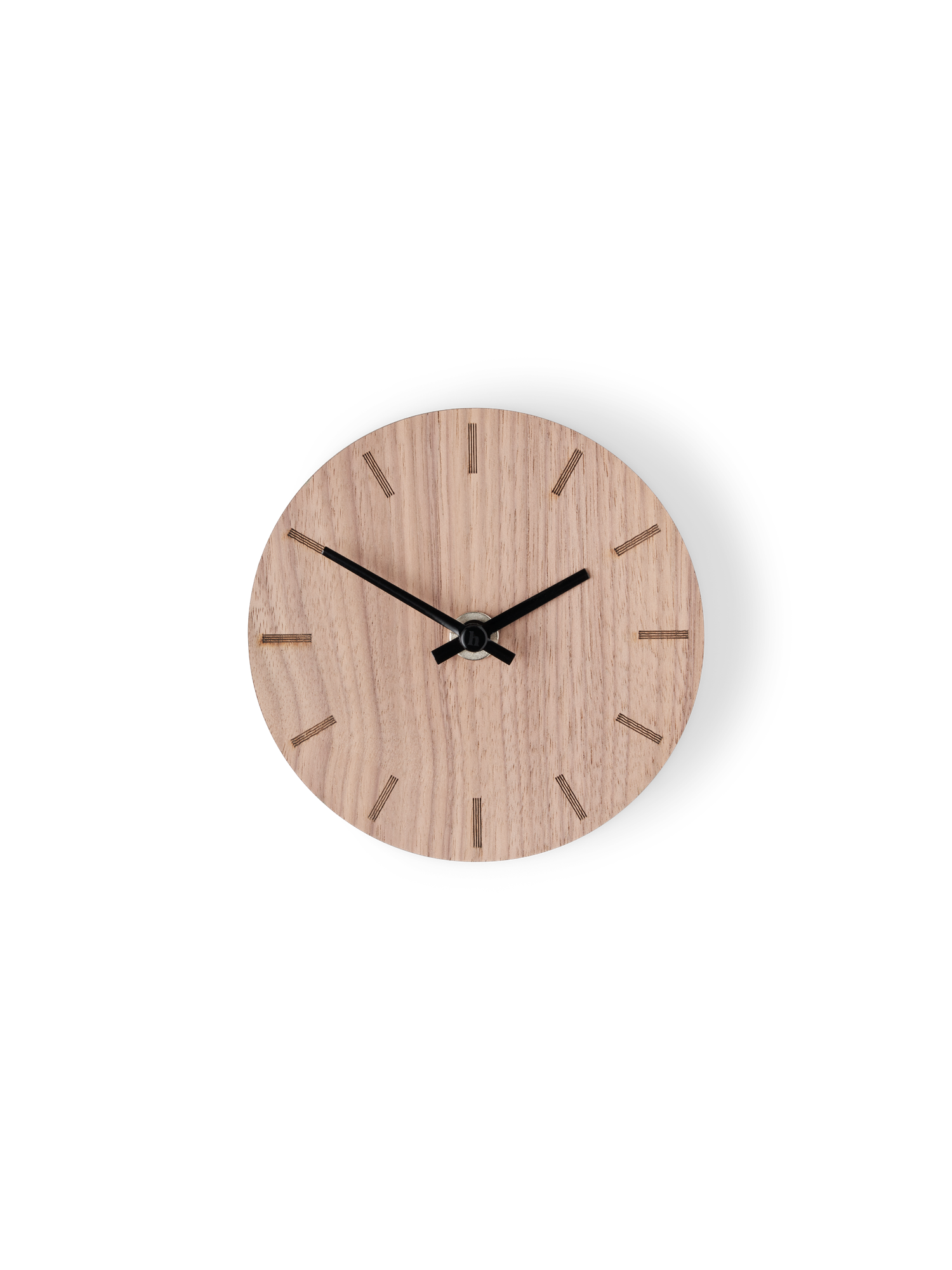 Vægur Walnut Ø12 | Valnøddefiner. Ø12. | Dark Wood | Hemverk