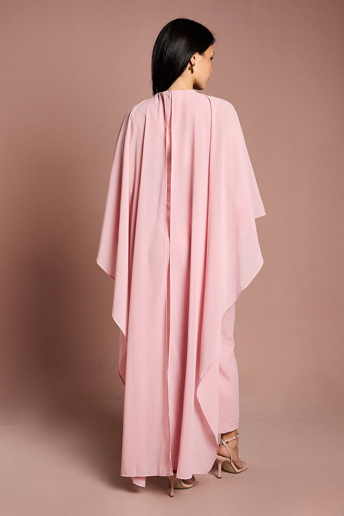 Coast Robe Maxi en Crêpe avec Cape en Mousseline à Volants Petite Taille