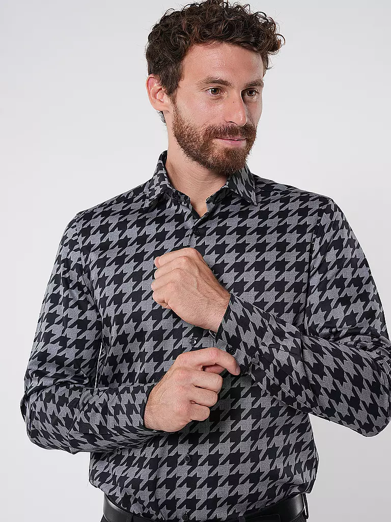 OLYMP LEVEL FIVE Hemd Body Fit schwarz