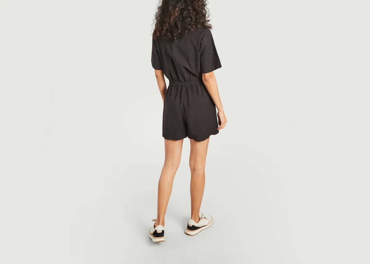 Combinaison-short Agata en coton biologique Thinking Mu