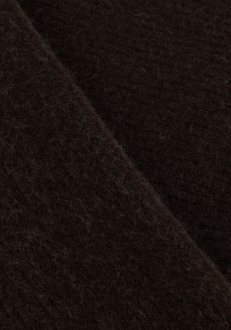 bruine bellamy midirok mayke