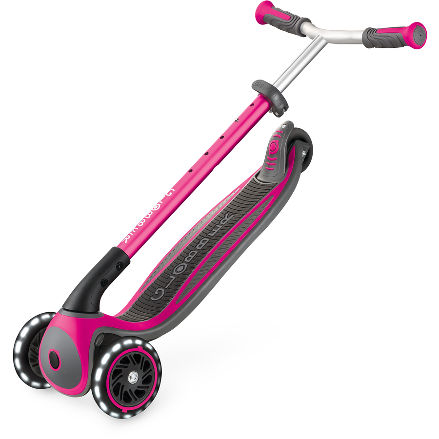 GLOBBER MASTER LIGHTS mit Leuchtrollen, pink