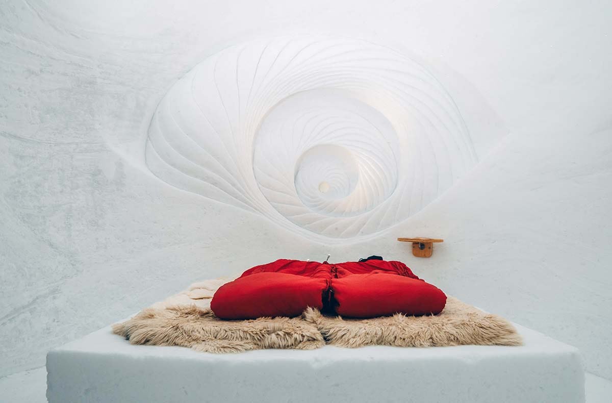 Iglu-Übernachtung auf der Zugspitze
