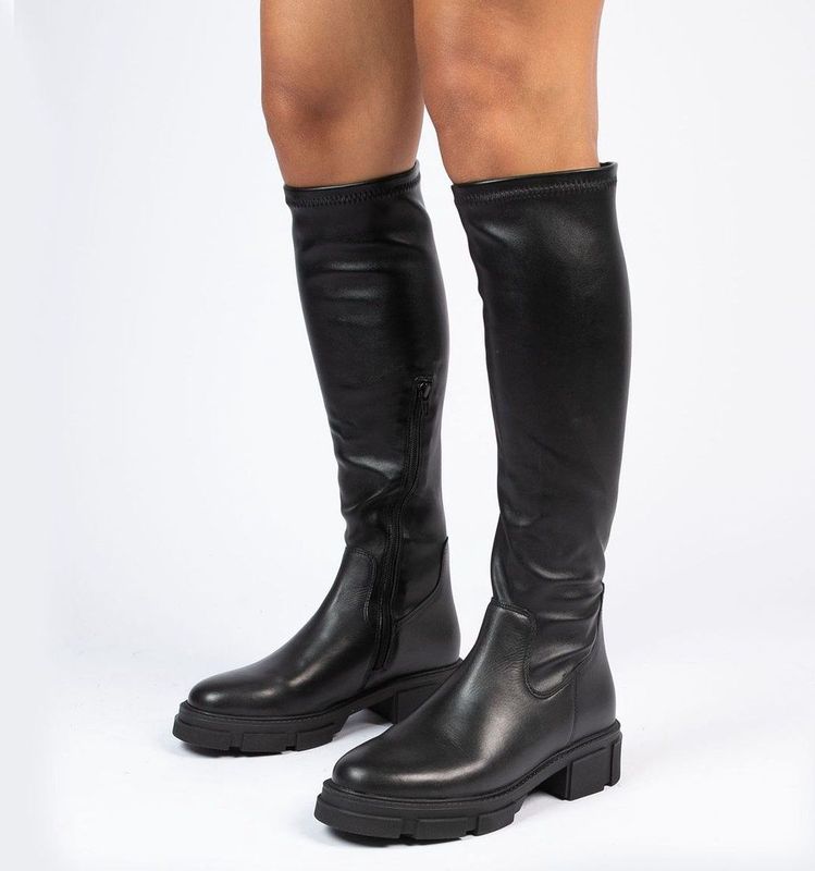 Manfield - Zwarte Leren Hoge Laarzen - Stretch - Flexibele Schacht