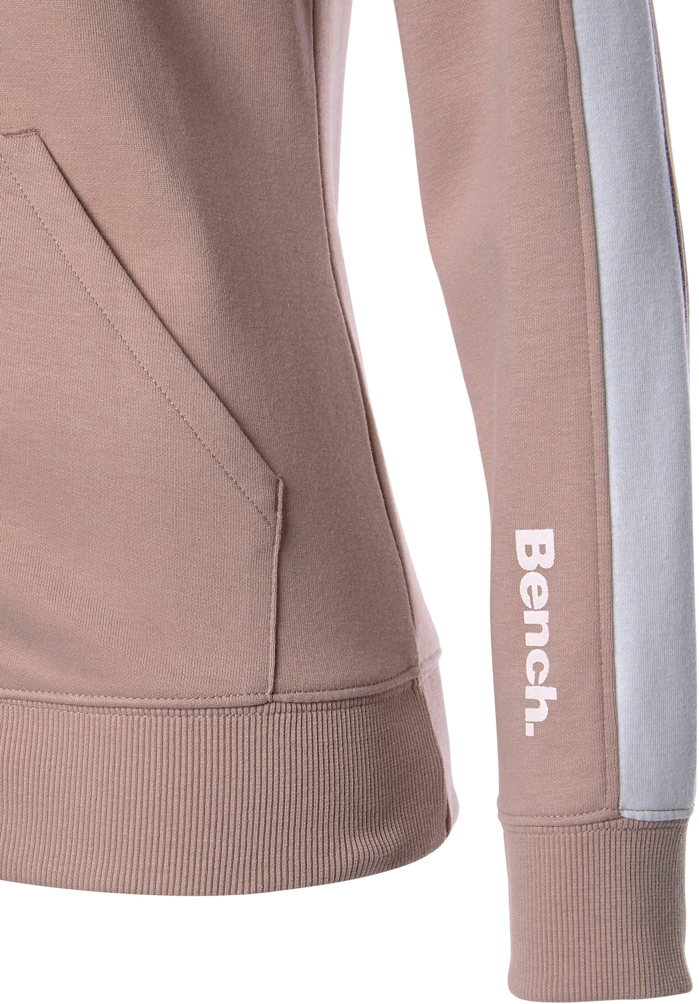 Sweatjacke in beige-weiß