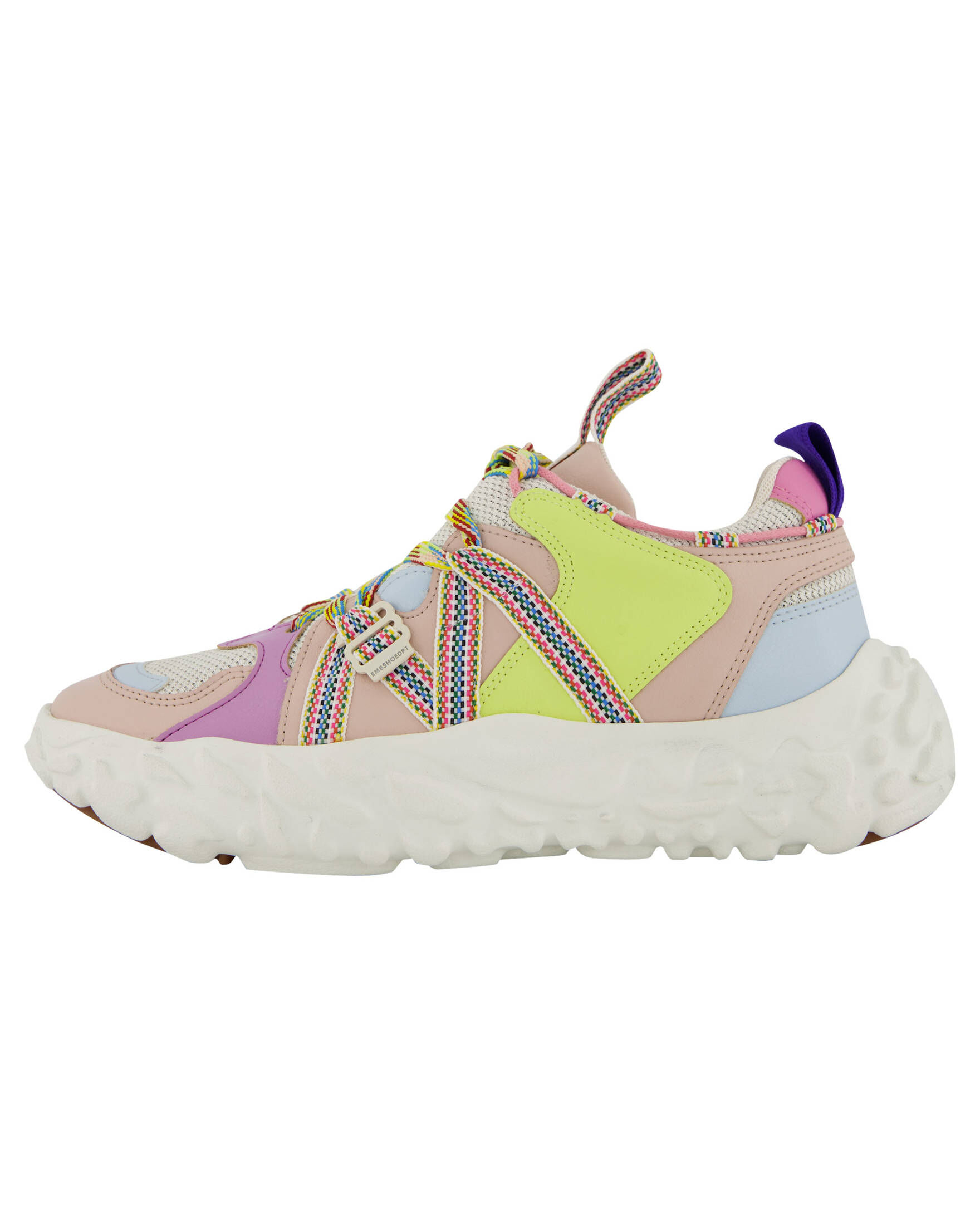 Embassy of bricks and logs| Damen Sneaker SHEFFIELD