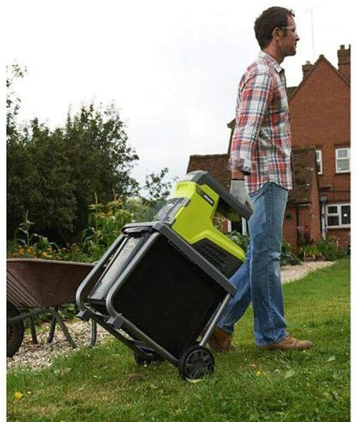 Ryobi - RSH2545B - Hakselaar - 2500W - 40 Liter Opvangcontainer