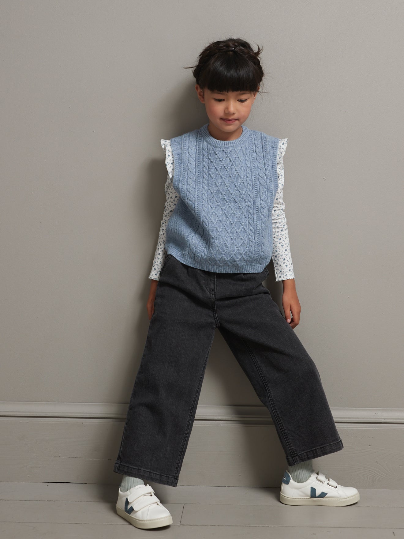 Pull torsadé fille sans manches