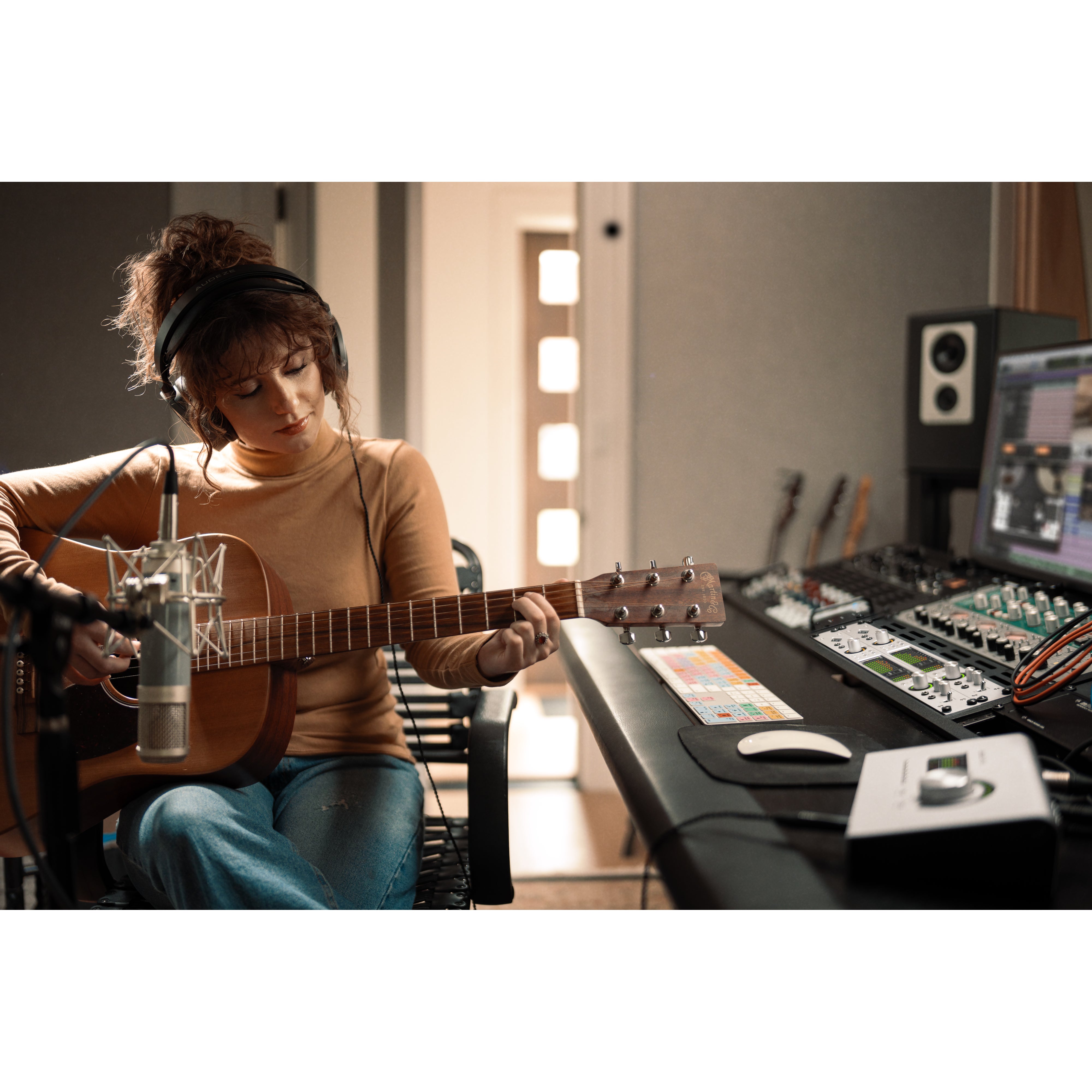 Universal Audio Apollo x8 Gen 2 essentials+ Edition