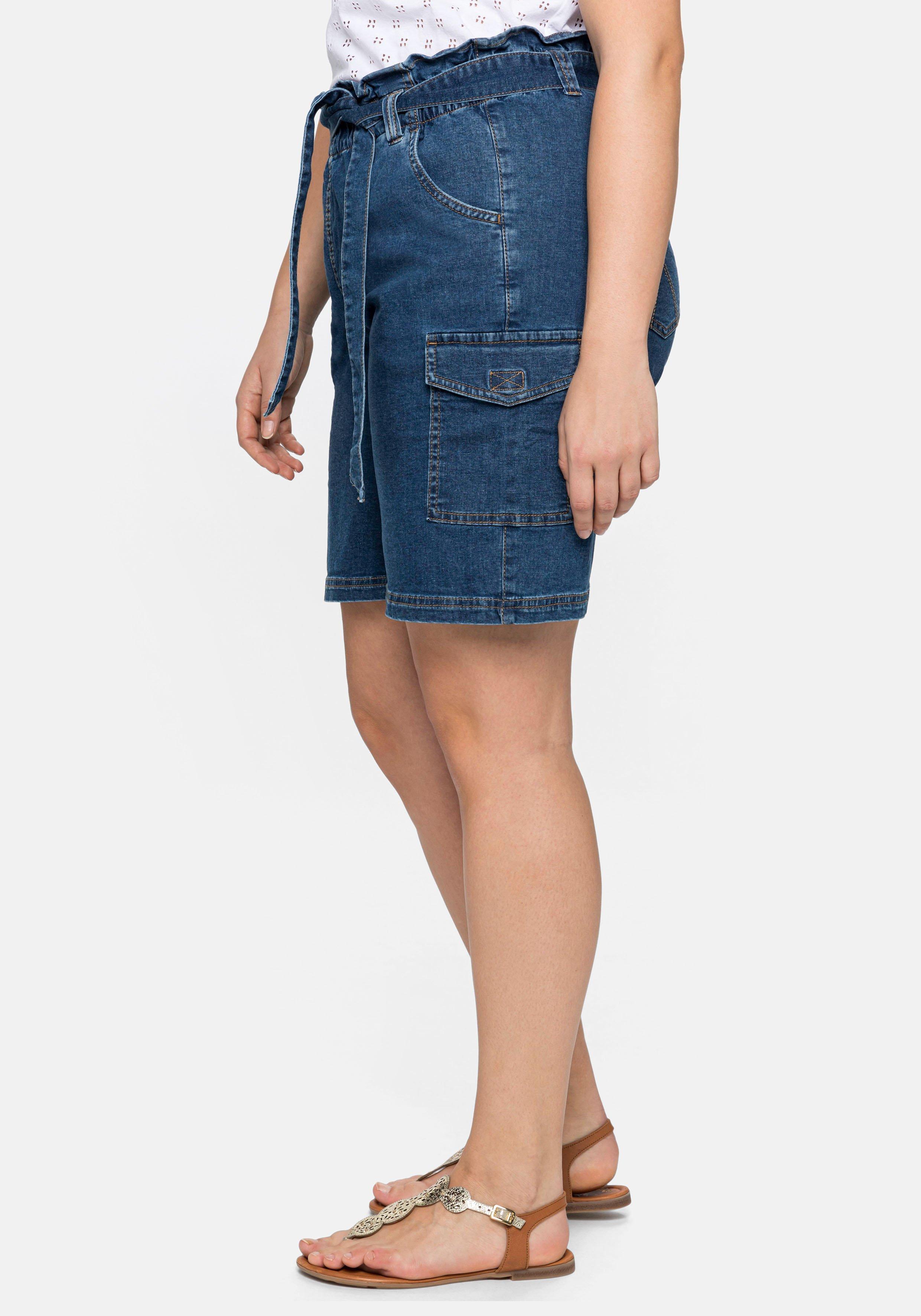 Jeans-Shorts mit Paperbagbund und Cargotaschen