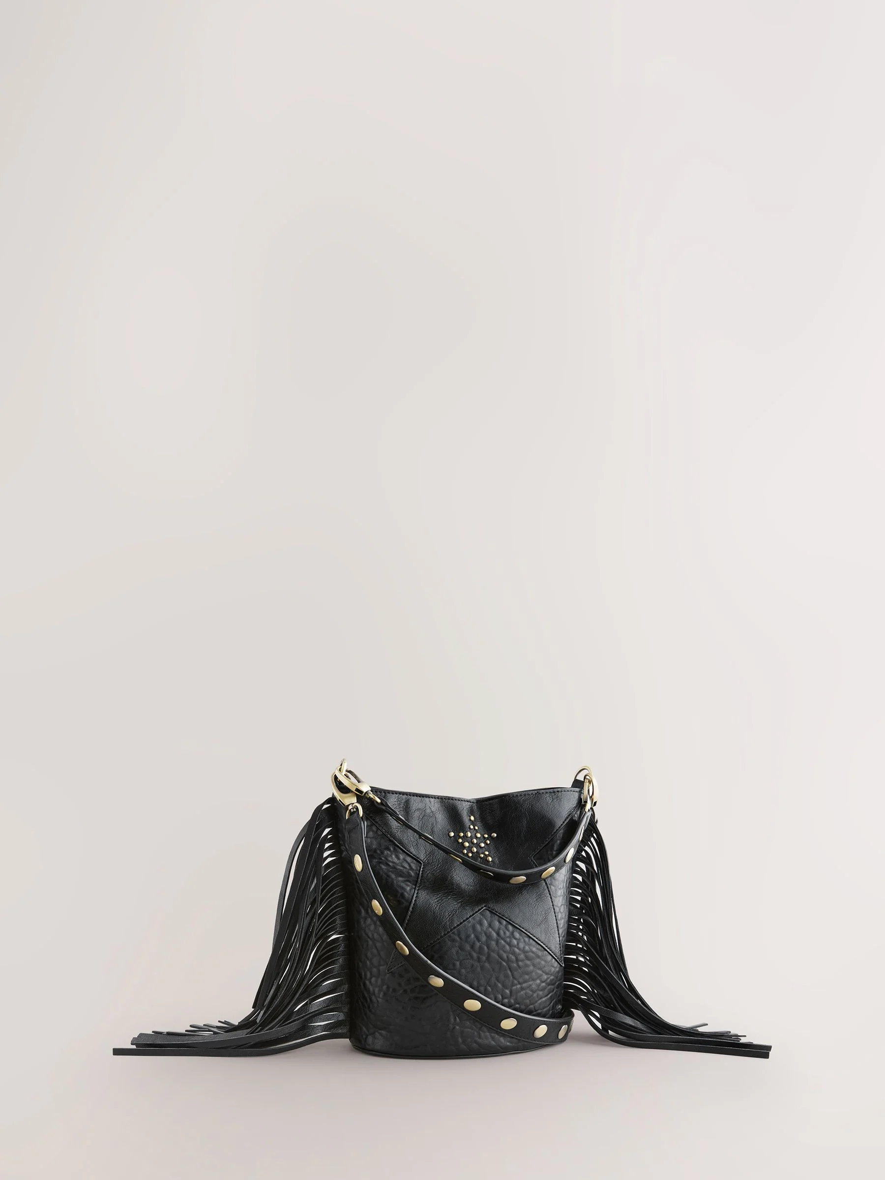 Rockett St George Stervormige Cross-Body Bucket Bag met Studs