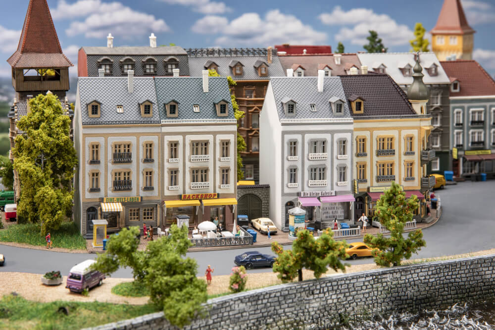 FALLER N Stadthäuserzeile Schubertstraße