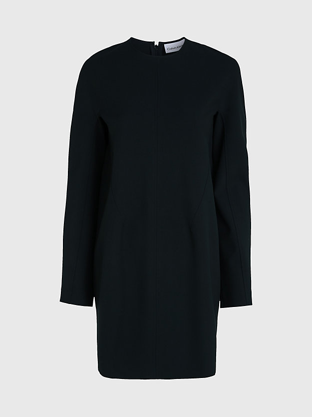 Vestido tubinho de corte solto