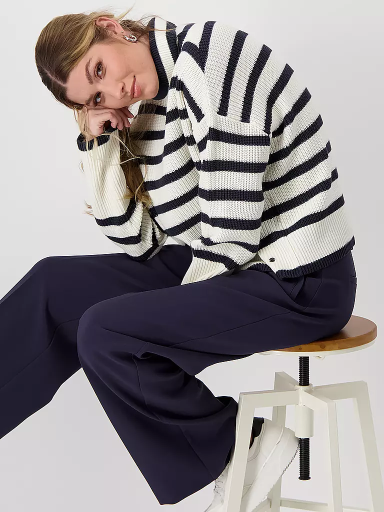 MONARI Rollkragenpullover creme