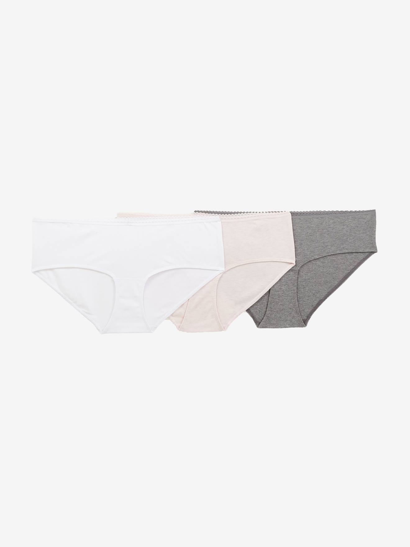 Pacote com 3 shorts de maternidade lisos em algodão cinza claro.