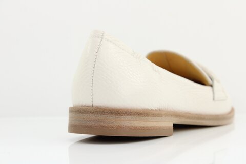 TRUMAN'S Slipper