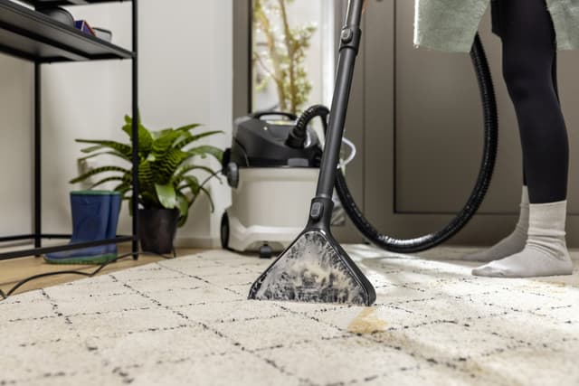 Karcher SE 5 tekstilrenser 1.081-230.0 (hvid)