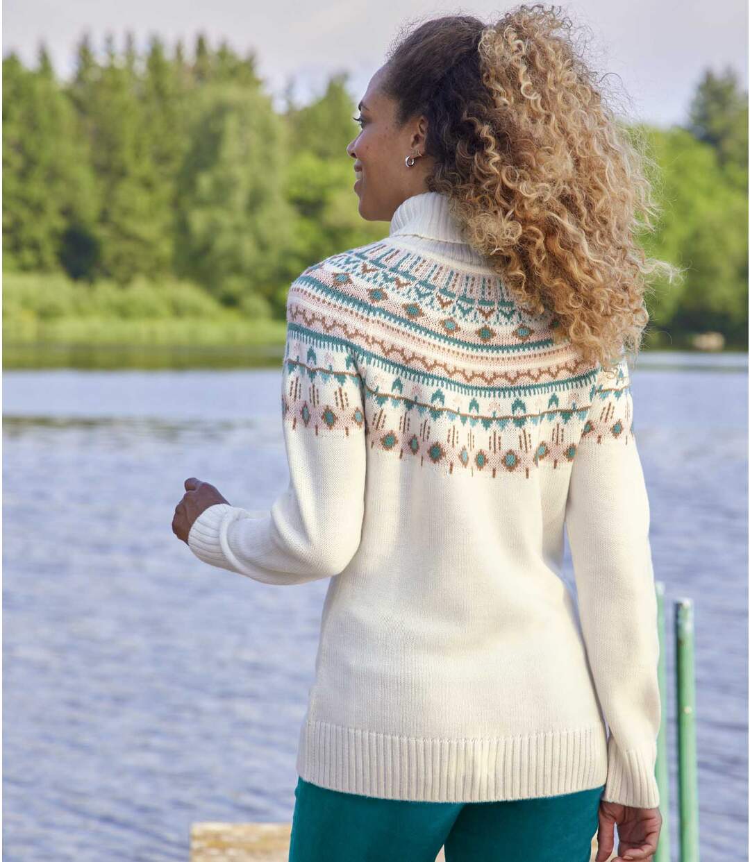 Pull Tricot Col Roulé Motifs Jacquard