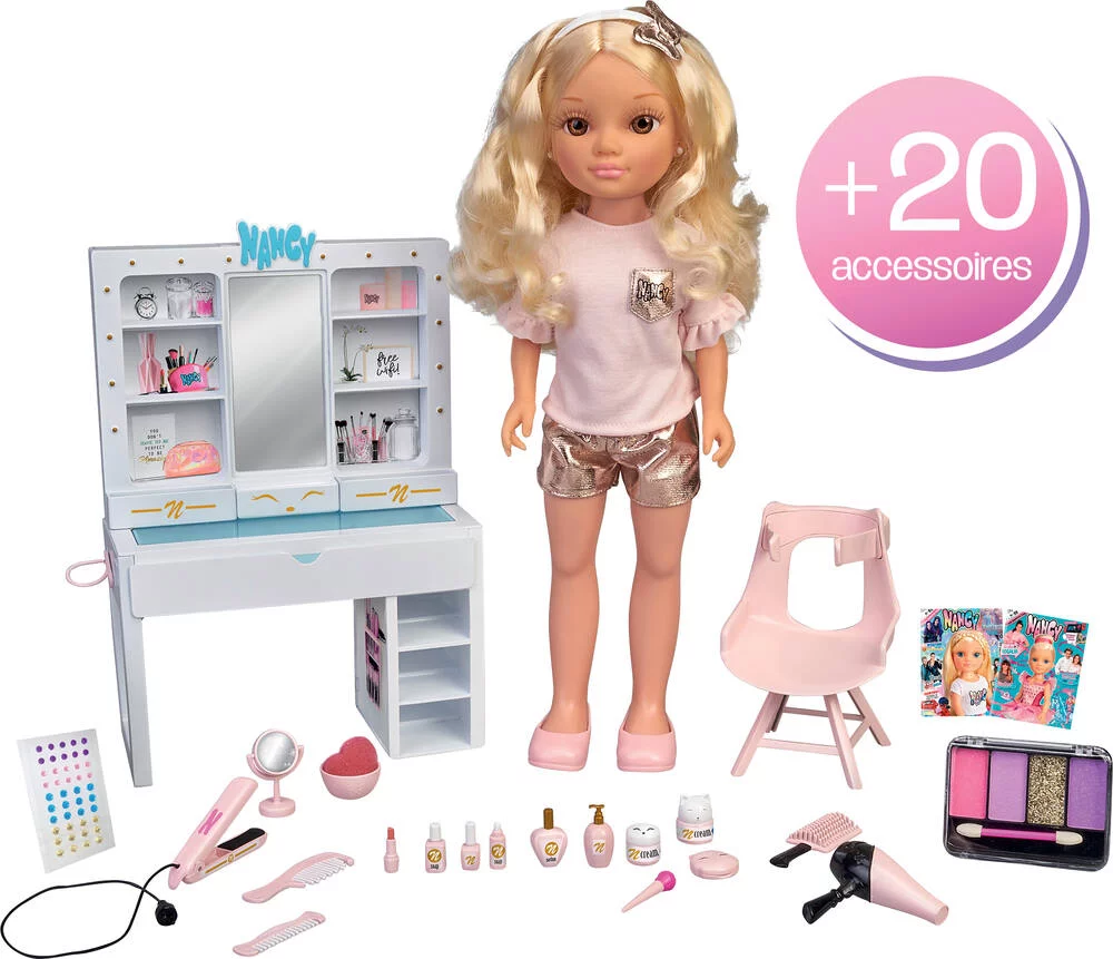 POUPEE NANCY - UNE JOURNEE DE BEAUTE 42 CM