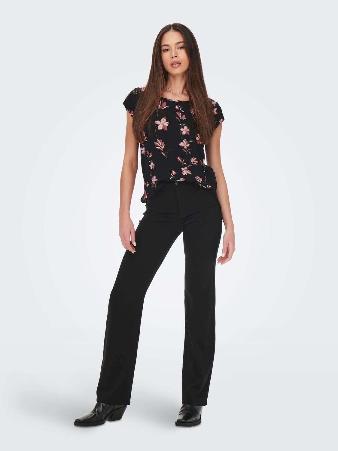 ONLVIC Top Black