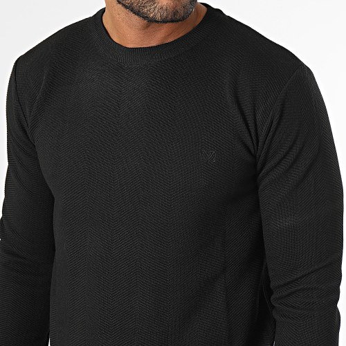 Pull Noir