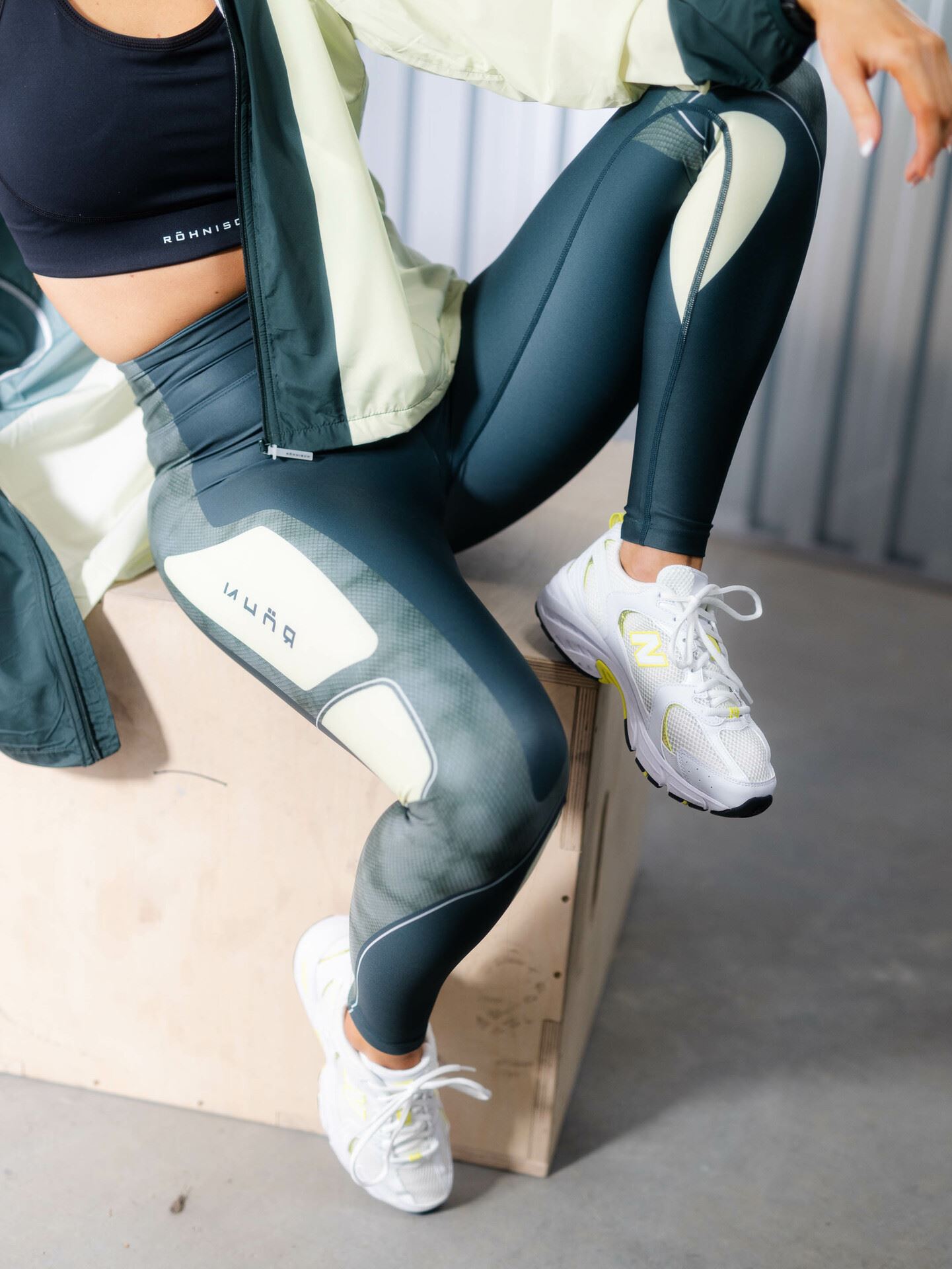 Shield Block Tights