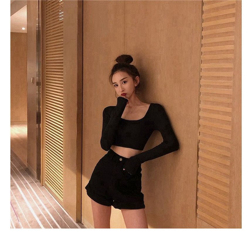 Baoinie - Denim shorts met hoge taille en opgerolde zoom